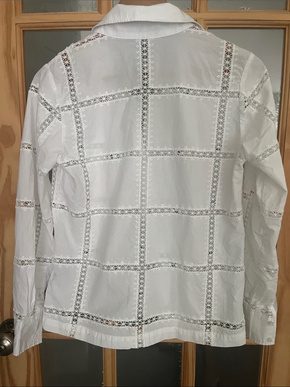 J.McLaughlin White Eyelet Blouse popover button down blouse cotton oversized EUC - Picture 6 of 7